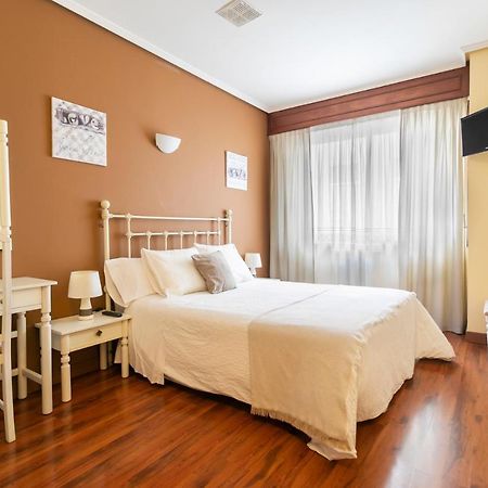Hotel America Феррол Экстерьер фото