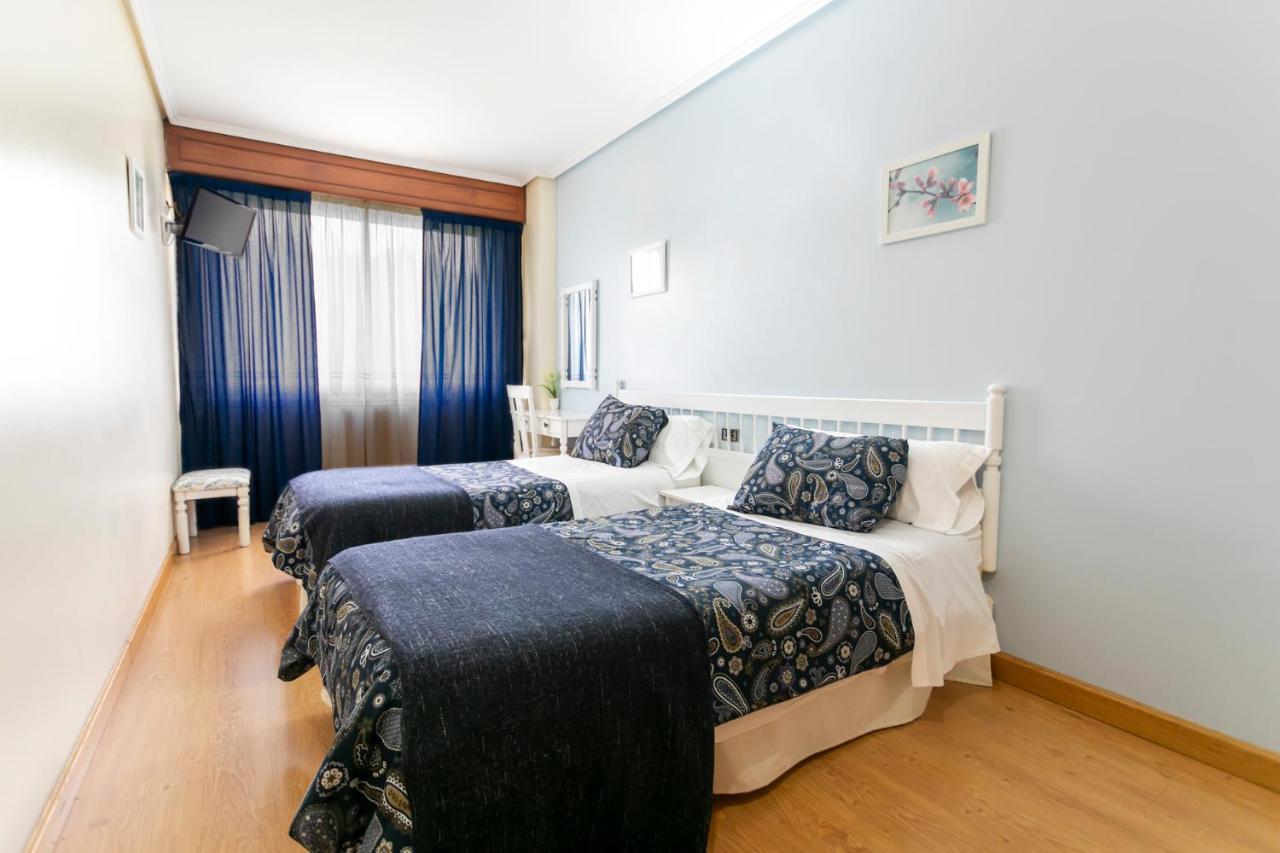 Hotel America Феррол Экстерьер фото