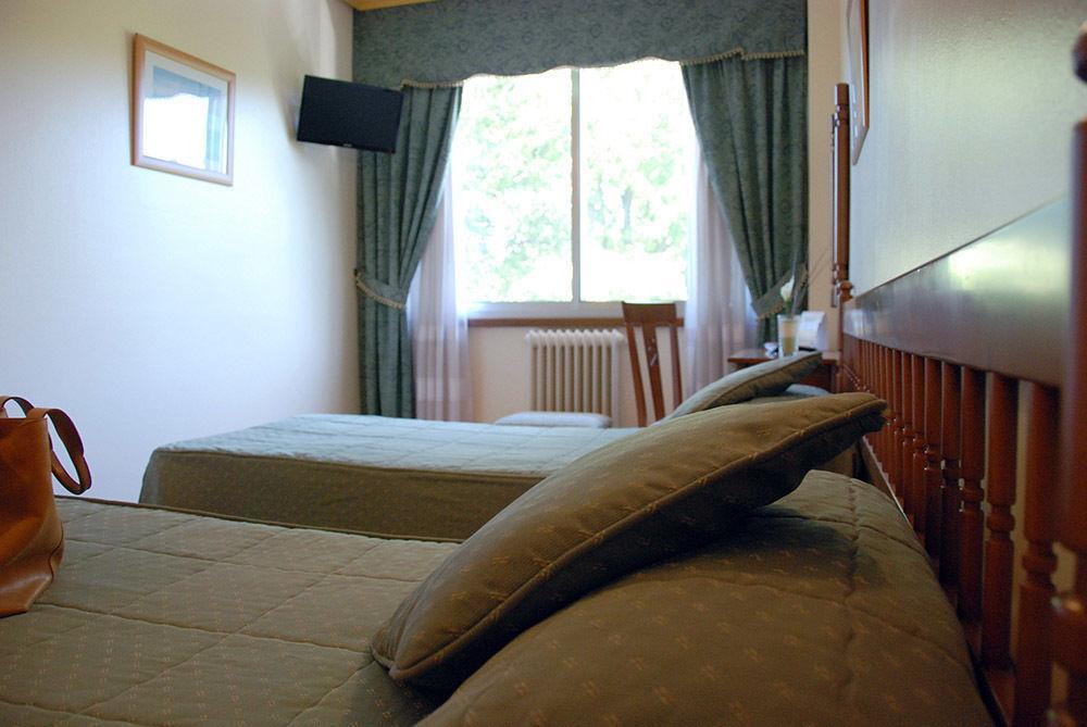Hotel America Феррол Экстерьер фото